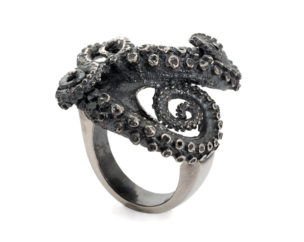 tentacle ring, tentacle sculpture einr, peggy skemp, peggy skemp jewelry, sculpture, adornment, art jewelry, texture, handmade