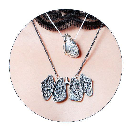 lung locket, heart locket, heart necklace, anatomy, anatomical heart, anatomical heart locket, anatomical lung locket, peggy skemp jewelry, anatomical jewellery
