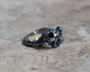 Oak sapling ring with 2 blue sapphires and 8 white diamonds