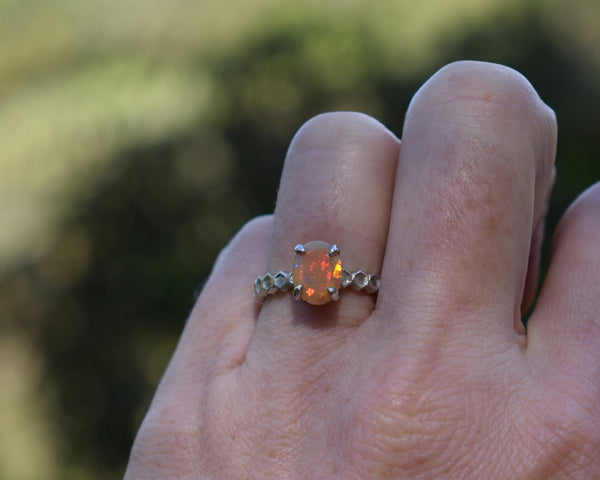 Opal Honeycomb Solitaire Ring, Silver with North/South-set Oval