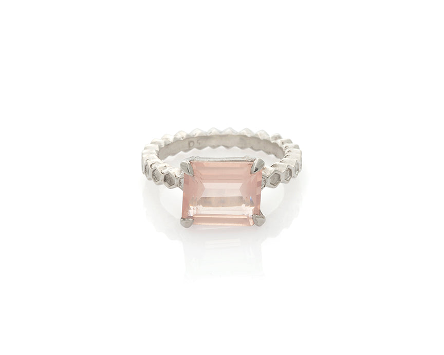 Rose Quartz Honeycomb Solitaire Ring