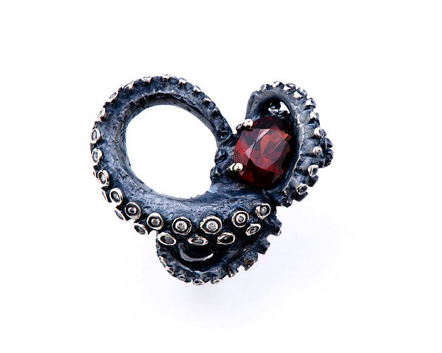 Black Silver Tentacle Ring with Garnet and Diamonds