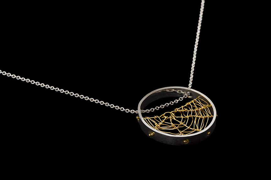 Gold Orbweaver Circle