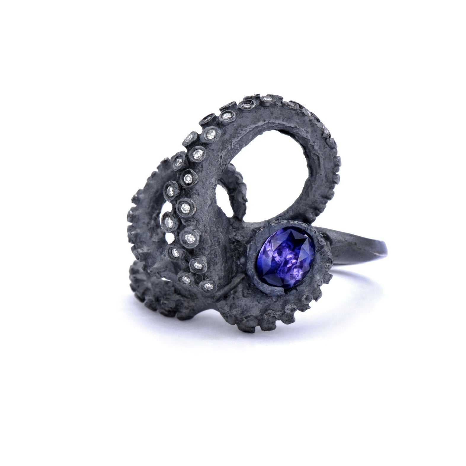 black silver tentacle ring with diamonds and oval color-change sapphire- purple, blue, pink color shift, unehated sapphire, alternative bridal, cephalopod, sculpture, art jewelry, peggy skemp jewelry, peggy skemp