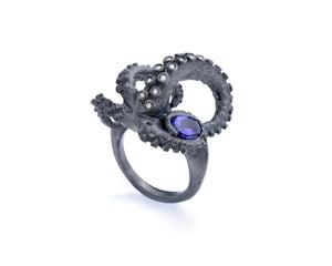 black silver tentacle ring with diamonds and oval color-change sapphire- purple, blue, pink color shift, unehated sapphire, alternative bridal, cephalopod, sculpture, art jewelry, peggy skemp jewelry, peggy skemp