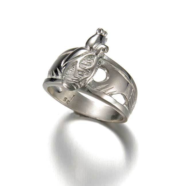 claddagh ring, cladagh ring, heart ring, heart in hands ring, silver ring, commitment ring, wedding band, alt wedding band, handmade recycled silver, hand engraved, engraved wedding band